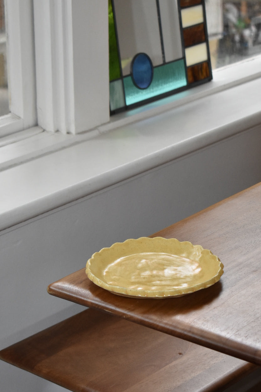Sunflower plate