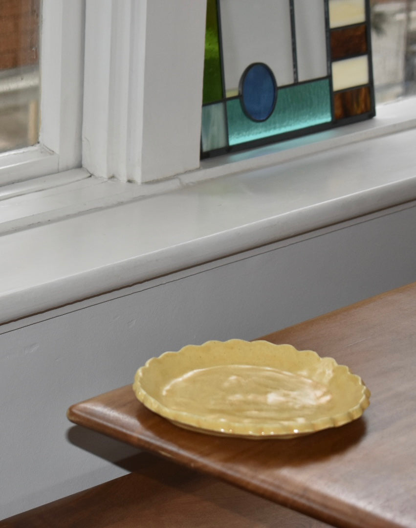 Sunflower plate